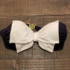 Victoria’s Secret Bikini Top